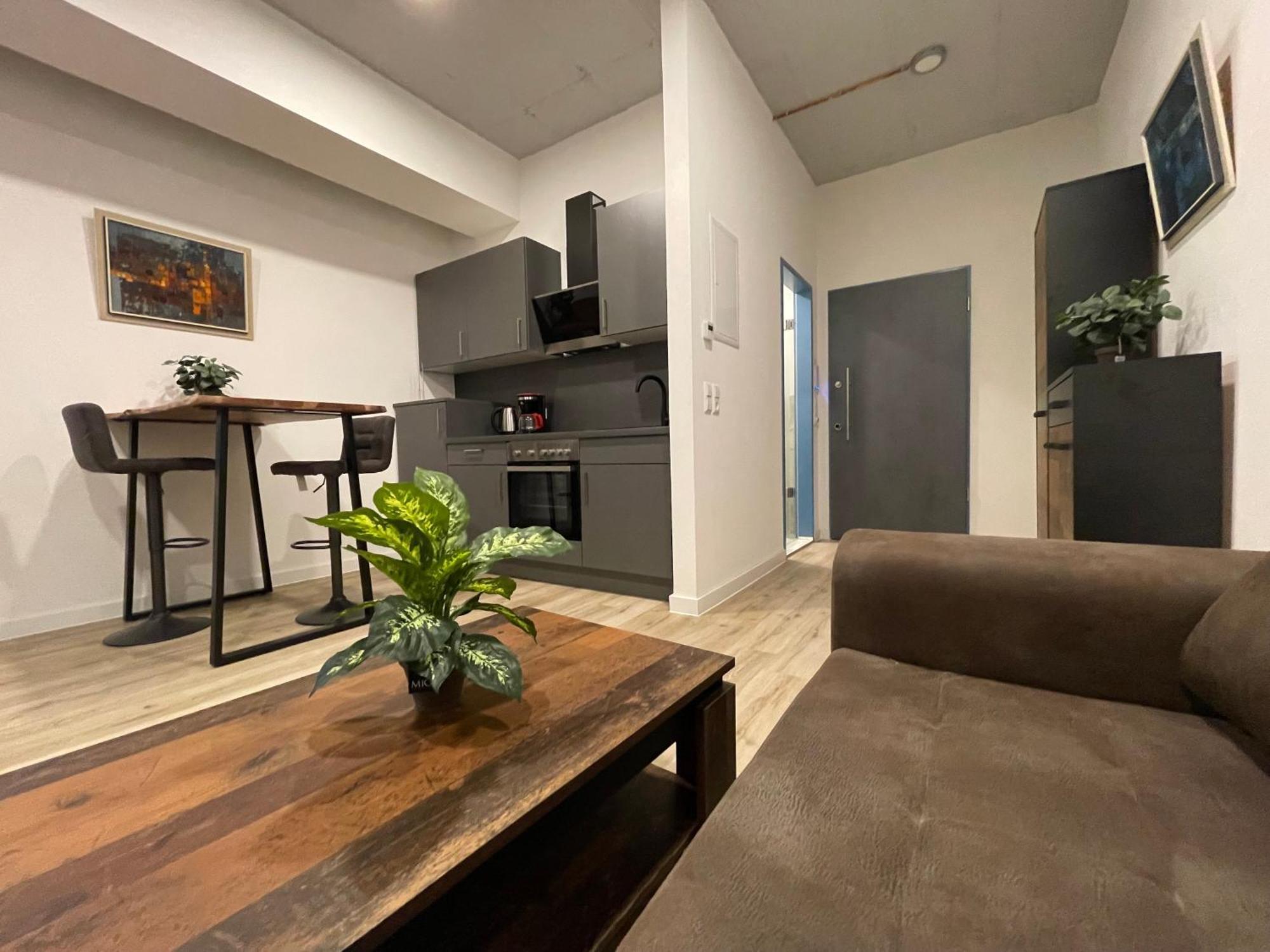 Wunderschoenes Apartment Am Schloessle Zentrum Pforzheim Luaran gambar