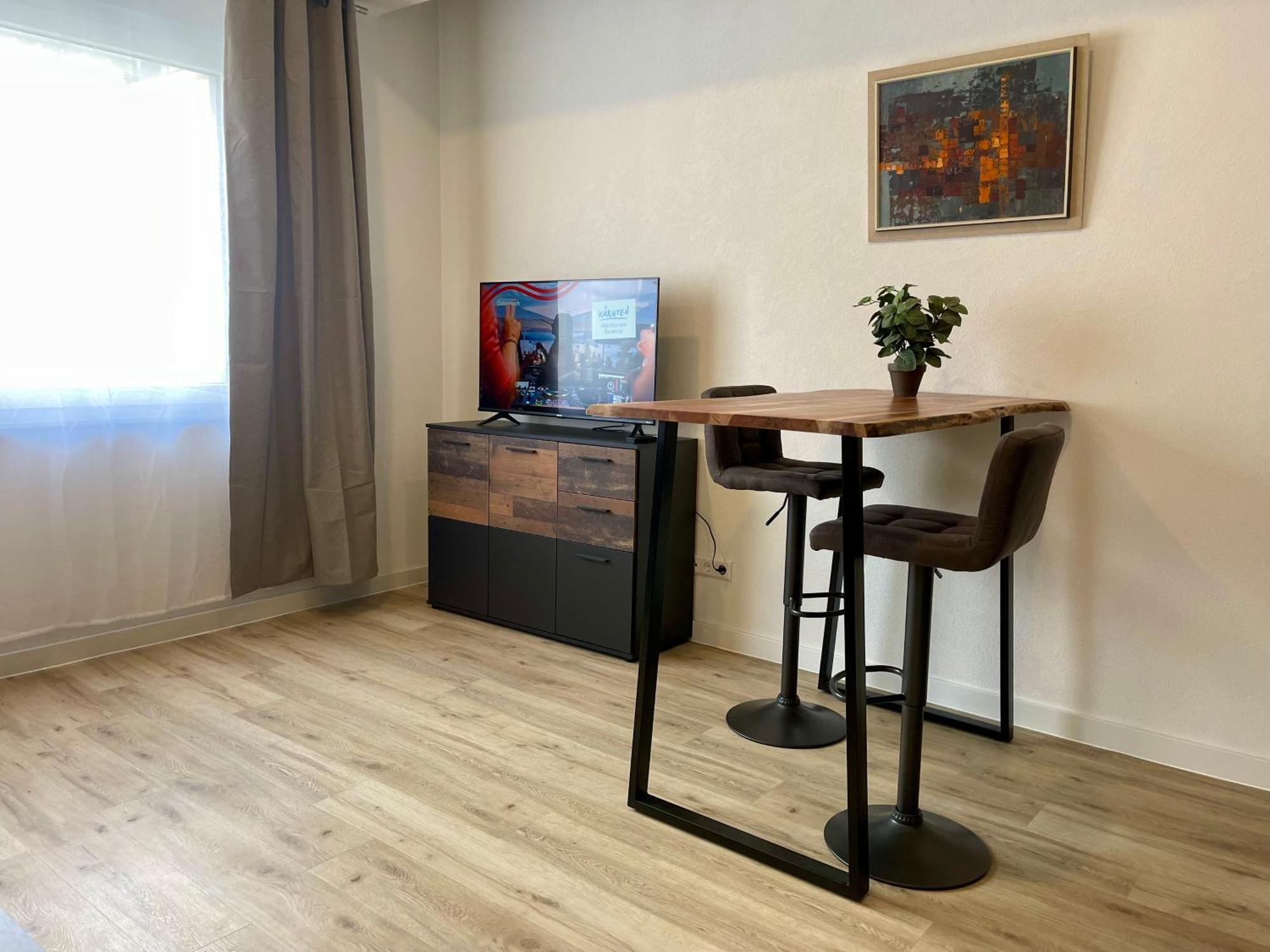 Wunderschoenes Apartment Am Schloessle Zentrum Pforzheim Luaran gambar